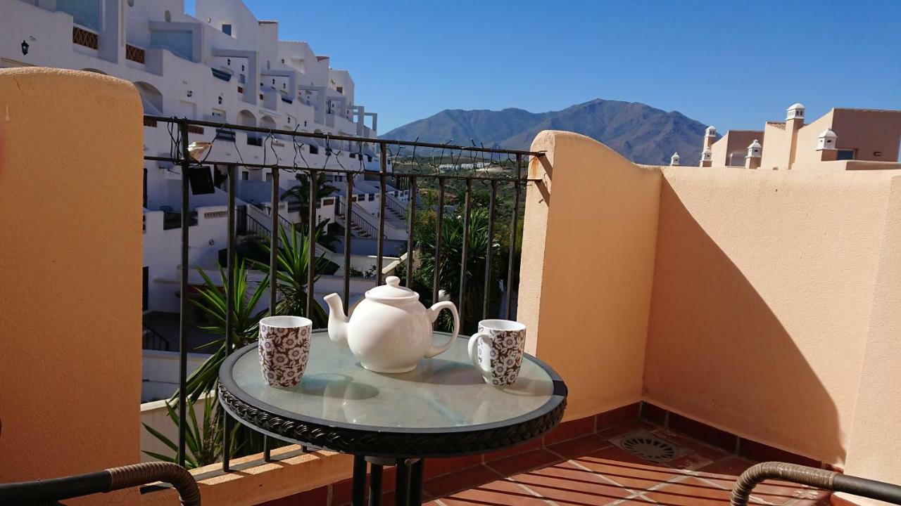Estrella De La Bahia Apartment Casares Ngoại thất bức ảnh